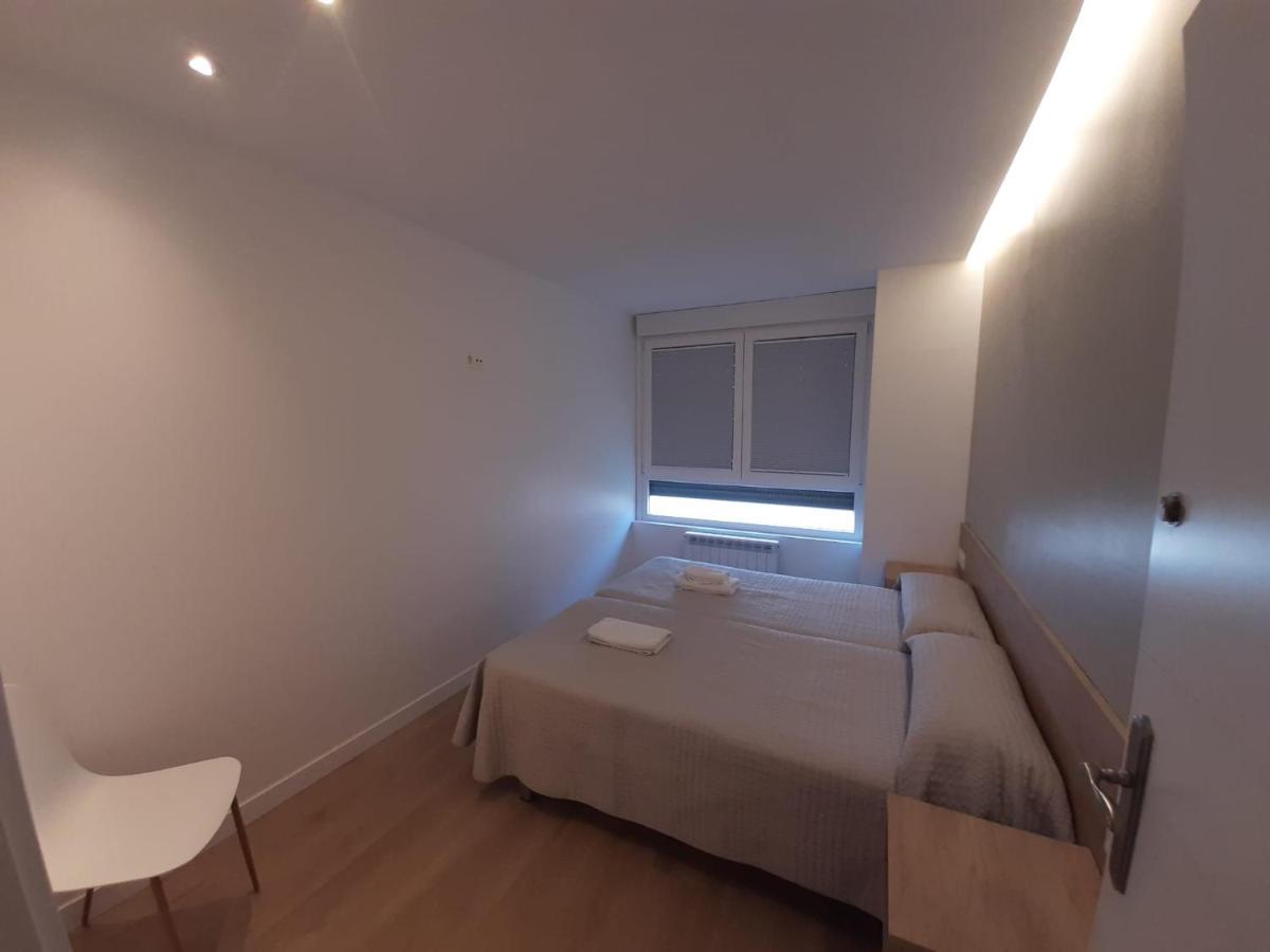Alojamientos Acella Pamplona Exteriör bild